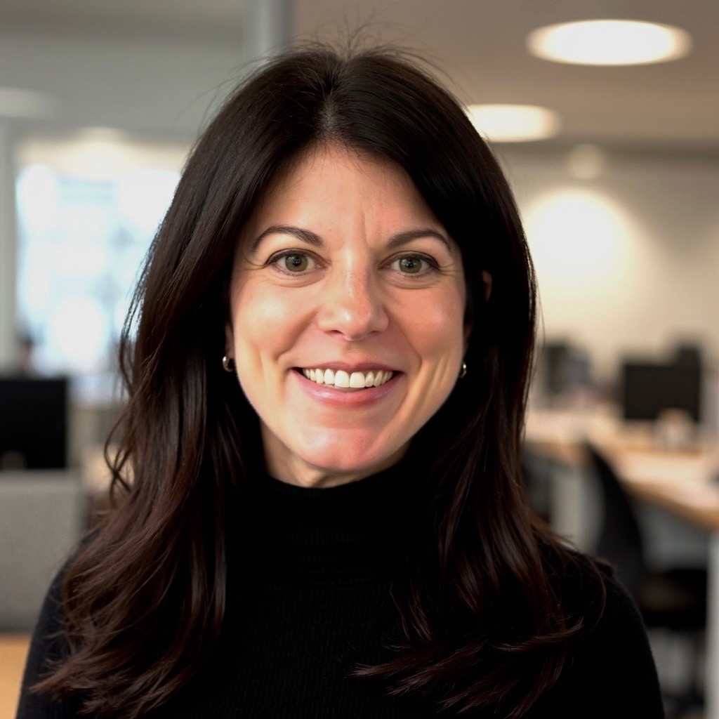 Erica Ottenberg headshot